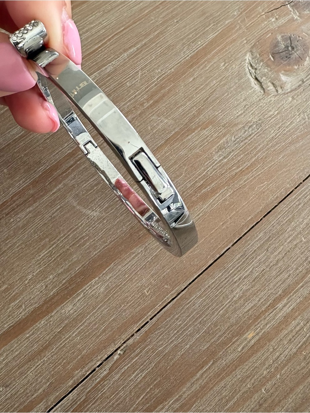 kate spade Silver Bow Crystal Bangle Bracelet - Picture 5 of 6